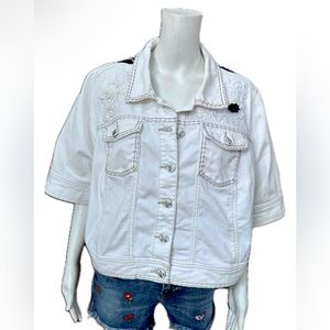 Lane Bryant white denim.Unique 3/4 sleeve pretty buttons.Embellished 1 of a kind